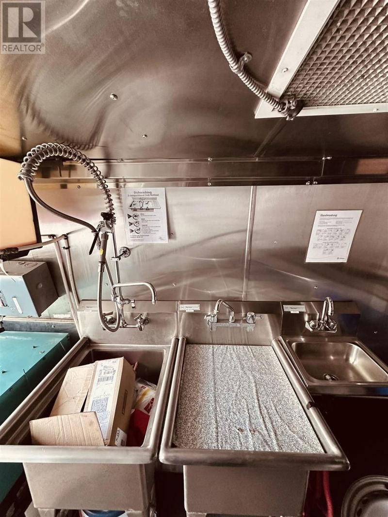 Image #1 of Restaurant for Sale at Mini Donut Shoppe, Thunder Bay, Ontario