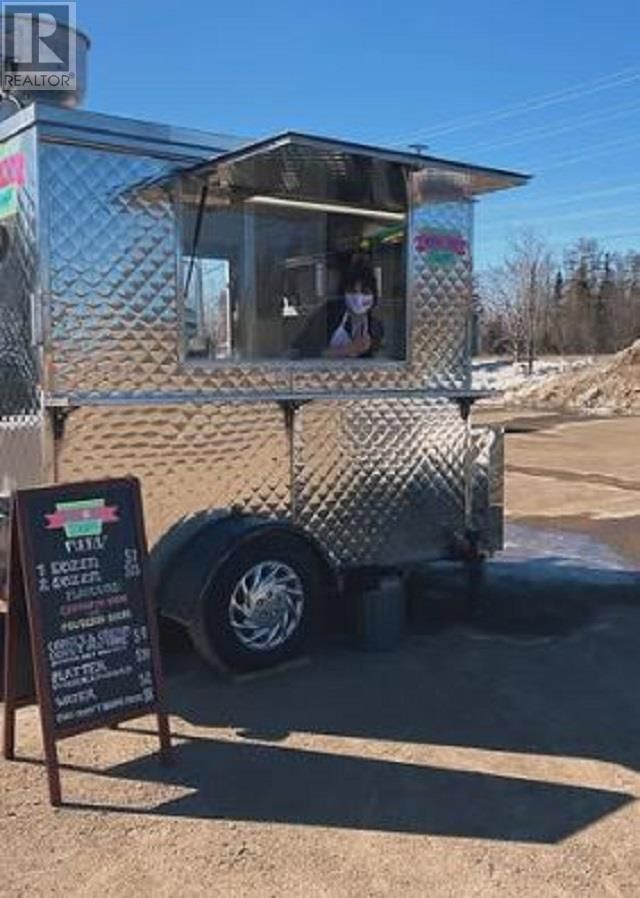 Image #1 of Restaurant for Sale at Mini Donut Shoppe, Thunder Bay, Ontario