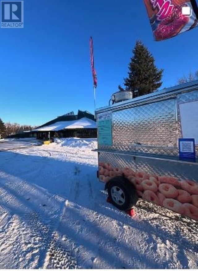 Image #1 of Restaurant for Sale at Mini Donut Shoppe, Thunder Bay, Ontario