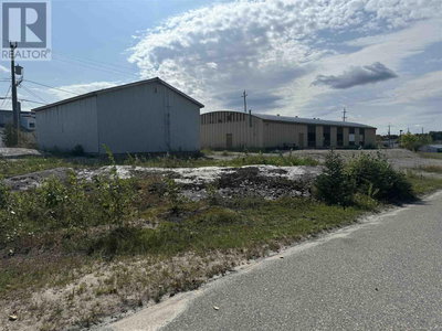 Image #1 of Commercial for Sale at Barker, Manitouwadge, Ontario