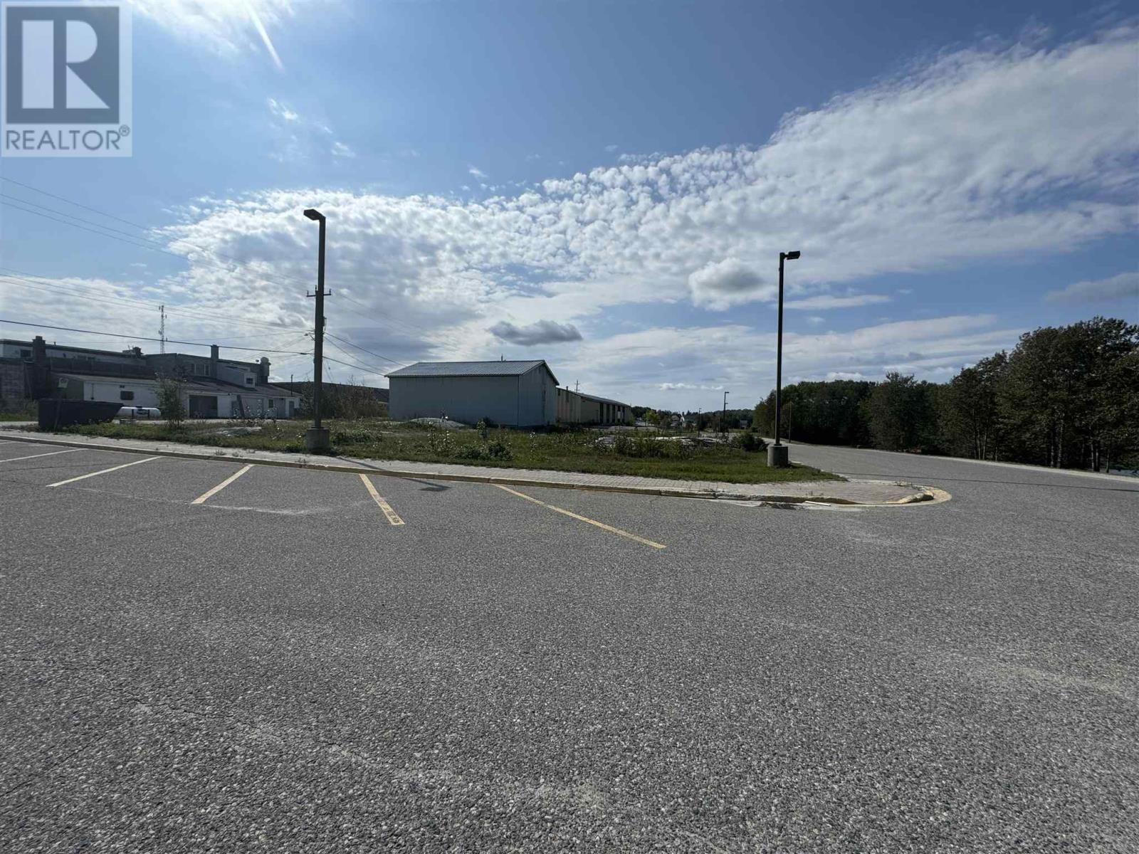 1 Barker WALK Image 19