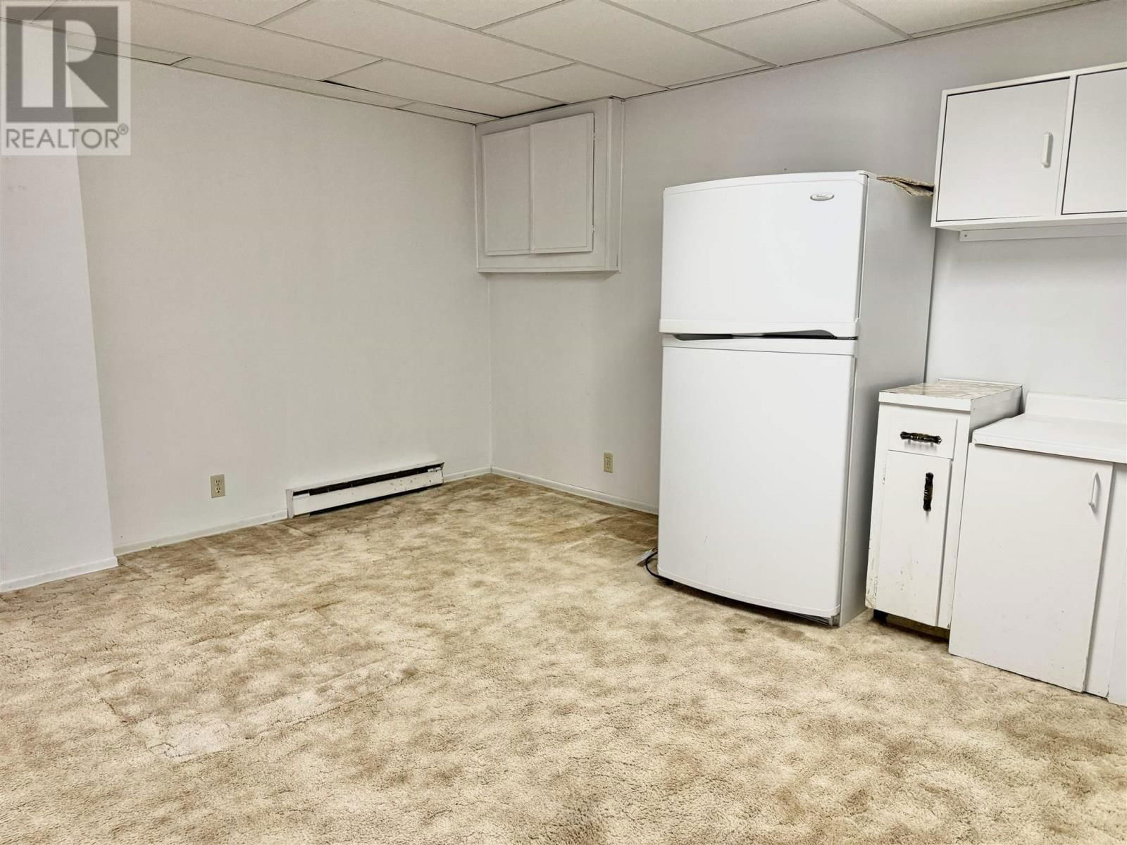 34 LAVERENDRYE CRES Image 20