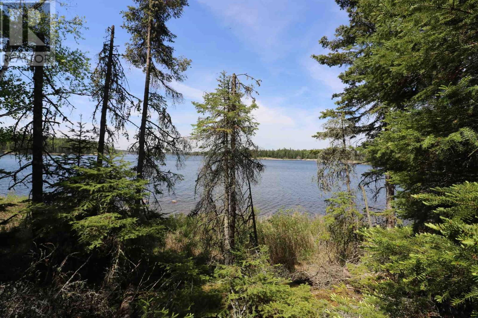 23R-14679 LITTLE SAND LAKE Image 16