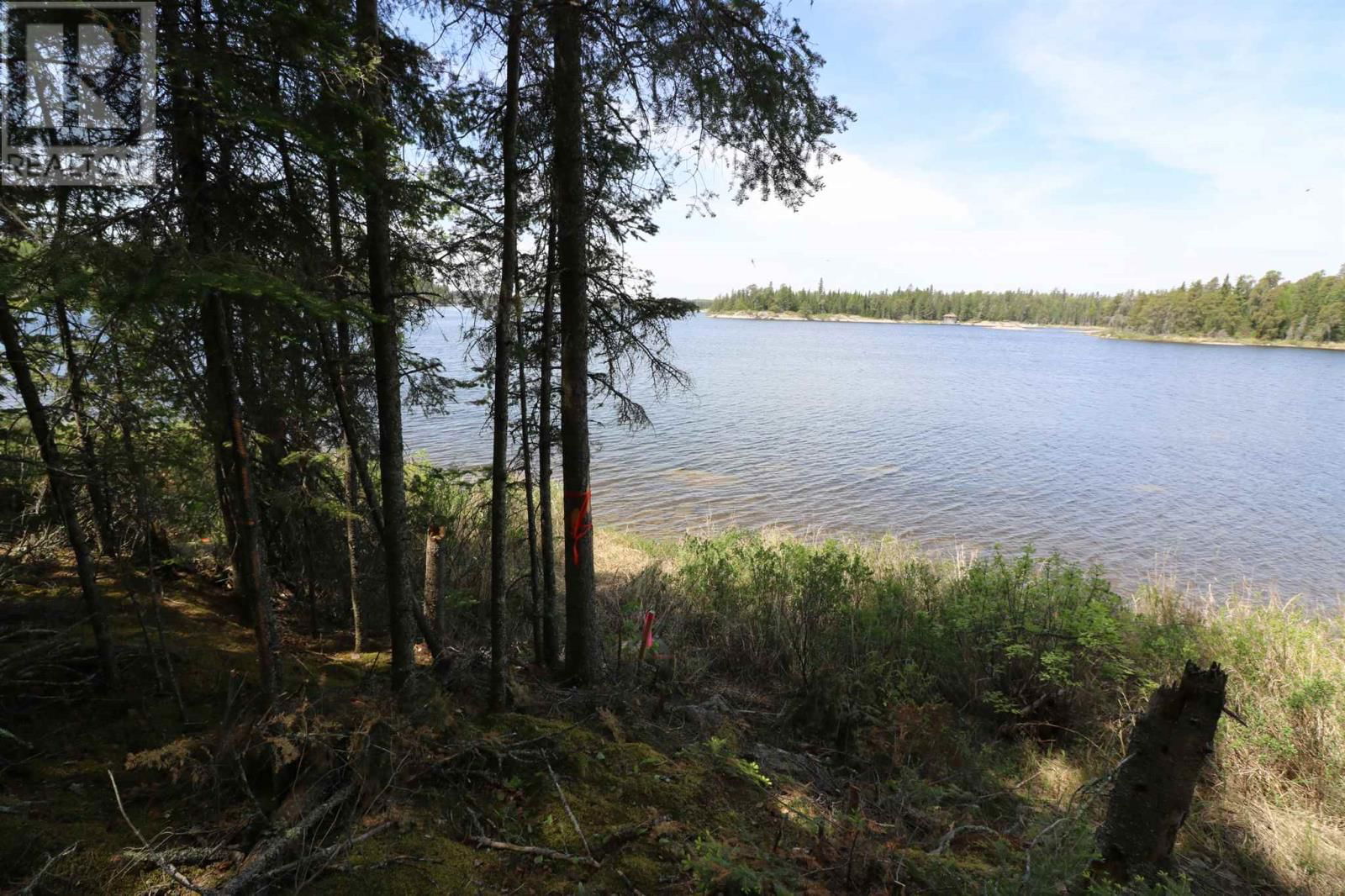 23R-14679 LITTLE SAND LAKE Image 25