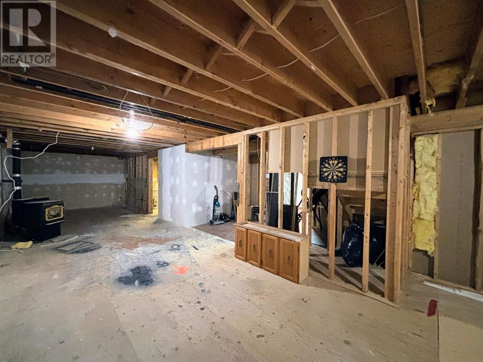 4 NUGGET ST Image 37