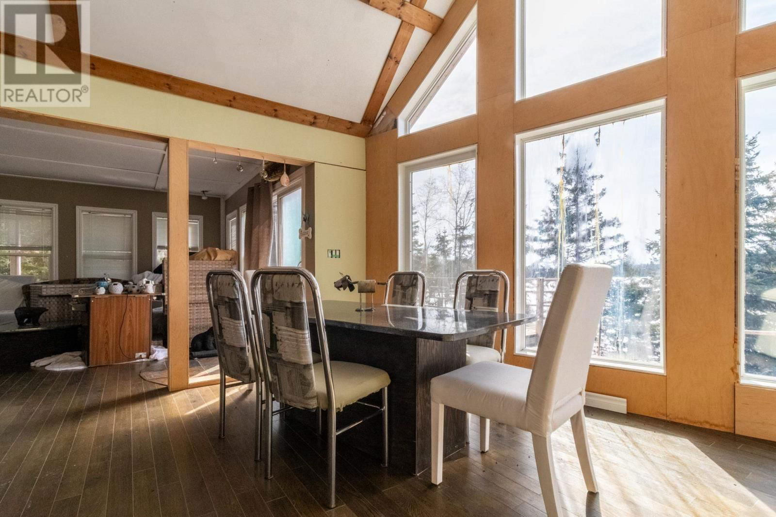 110 POPLAR BAY RD Image 15