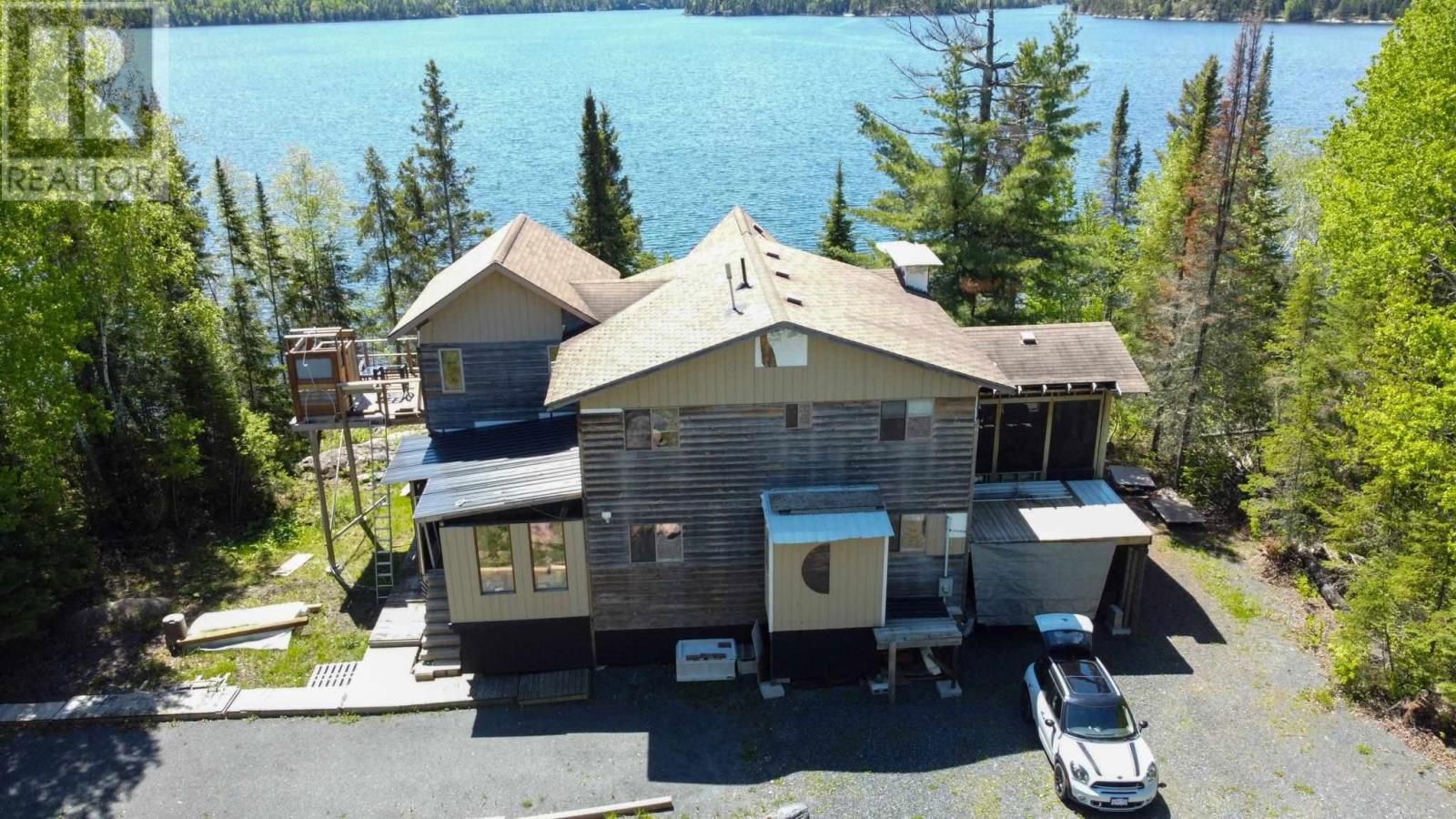 110 POPLAR BAY RD Image 26