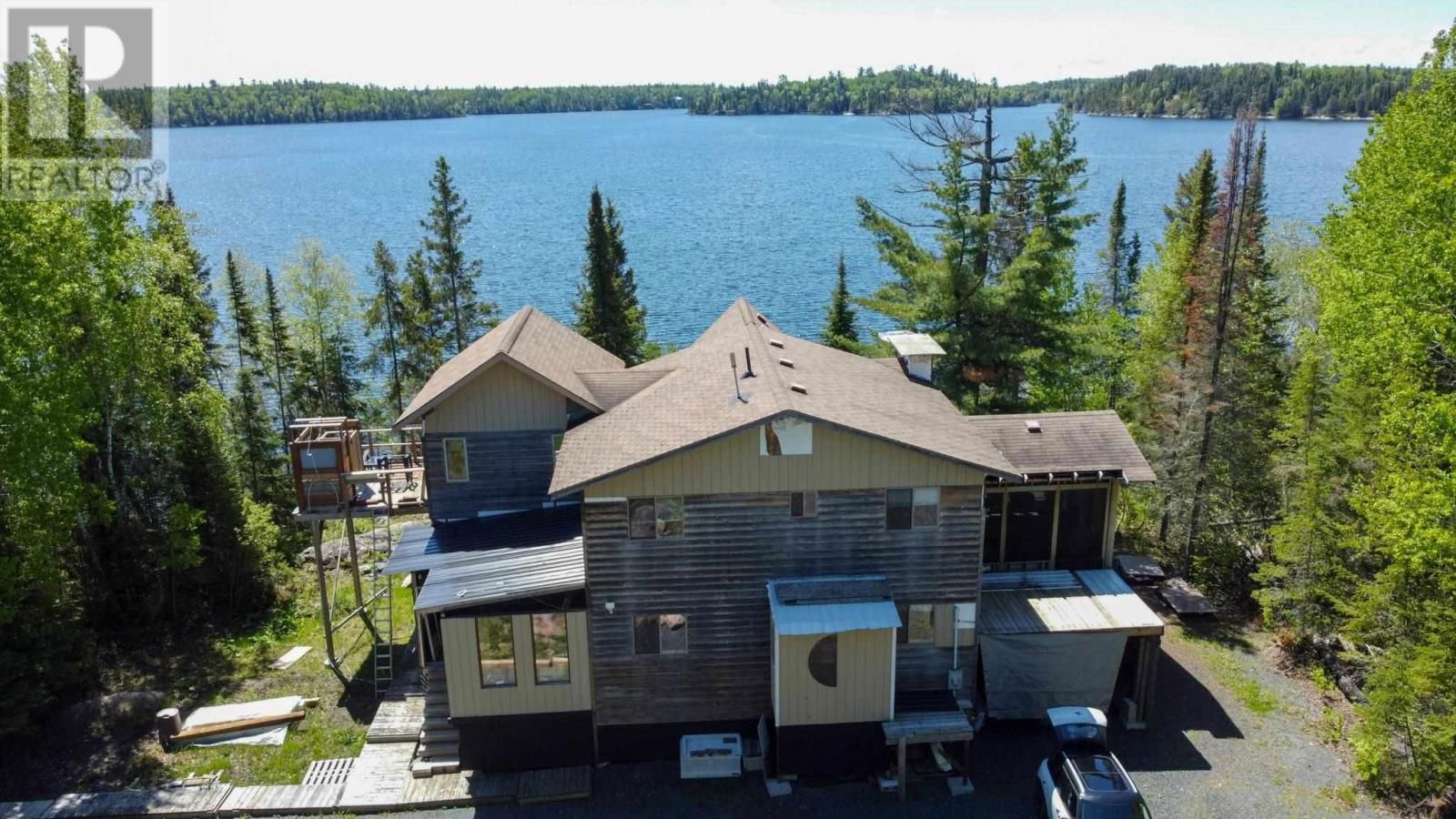 110 POPLAR BAY RD Image 27