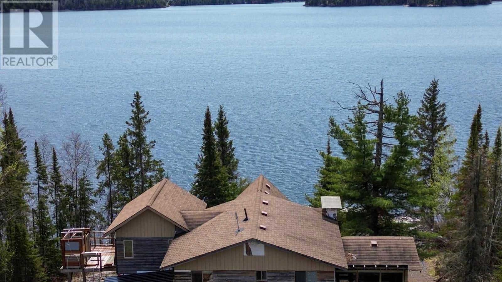 110 POPLAR BAY RD Image 33