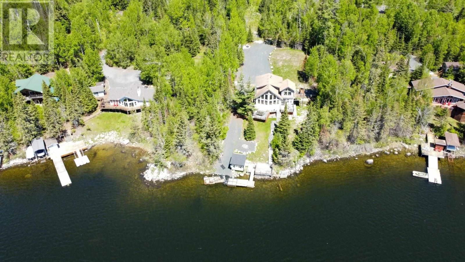 110 POPLAR BAY RD Image 37