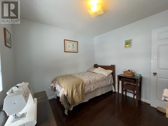 100 QUEEN ST Image 19