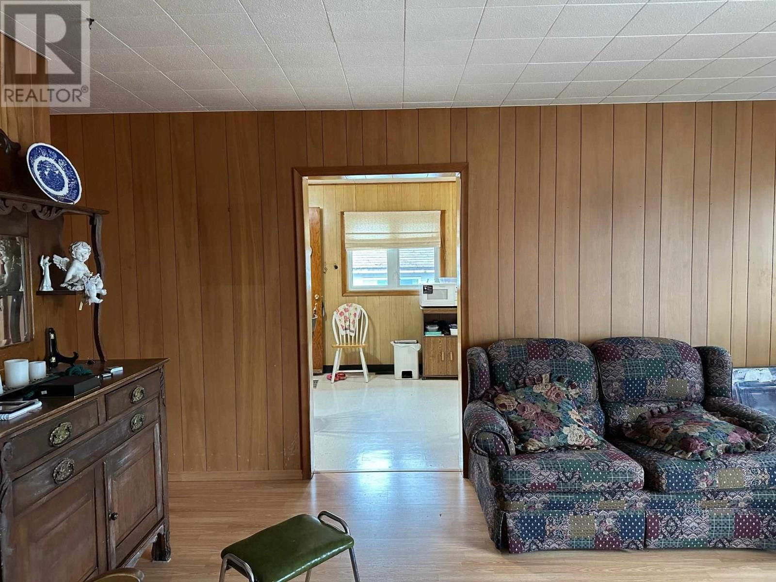 105 COLUMBIA ST Image 15