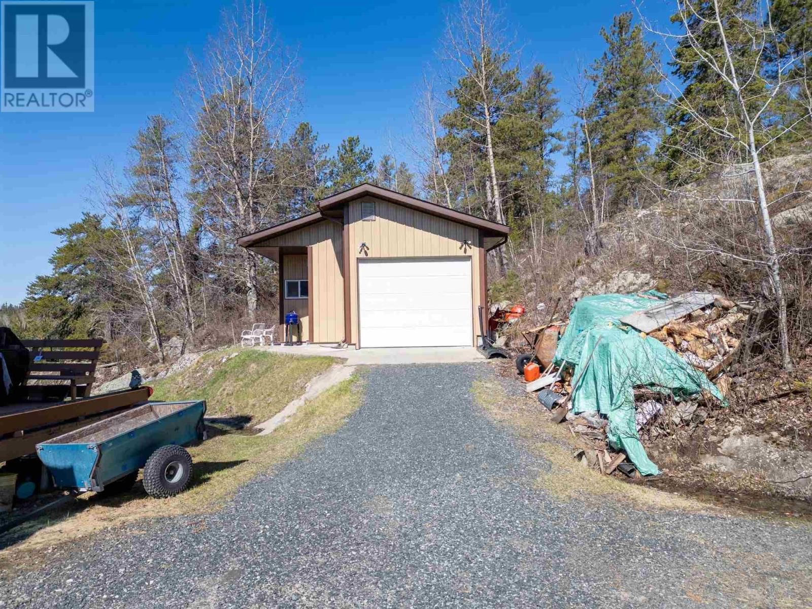 402 BIRCHGROVE RD Image 15