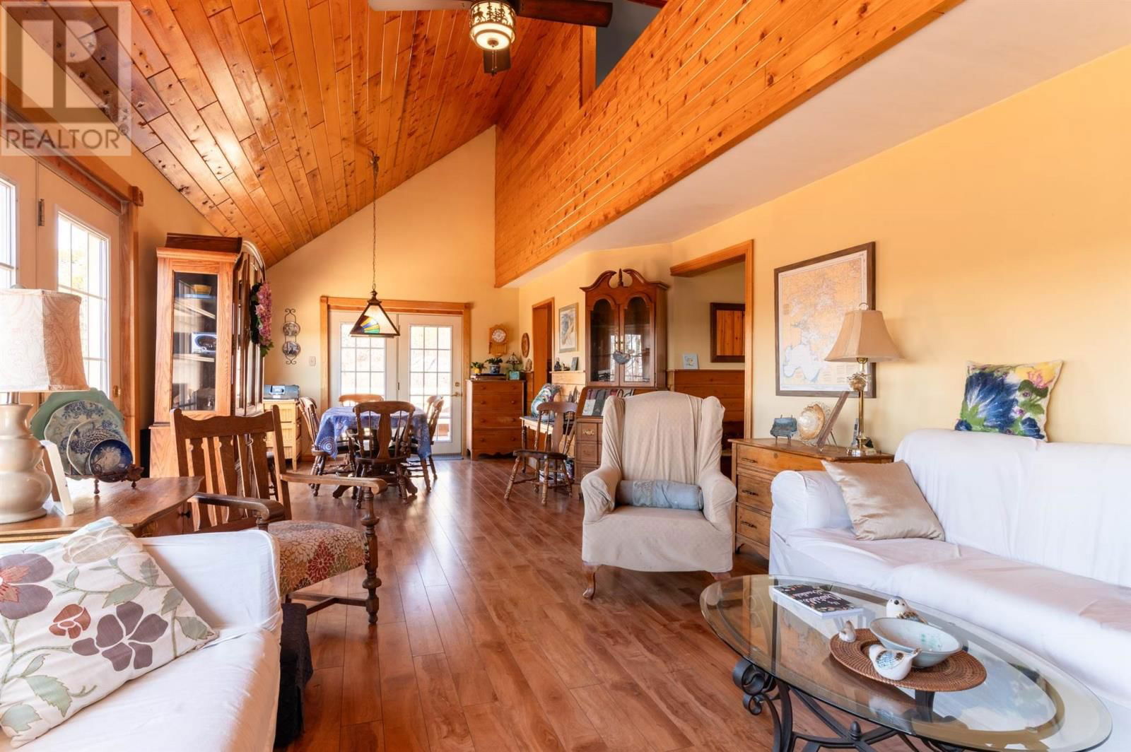 402 BIRCHGROVE RD Image 23