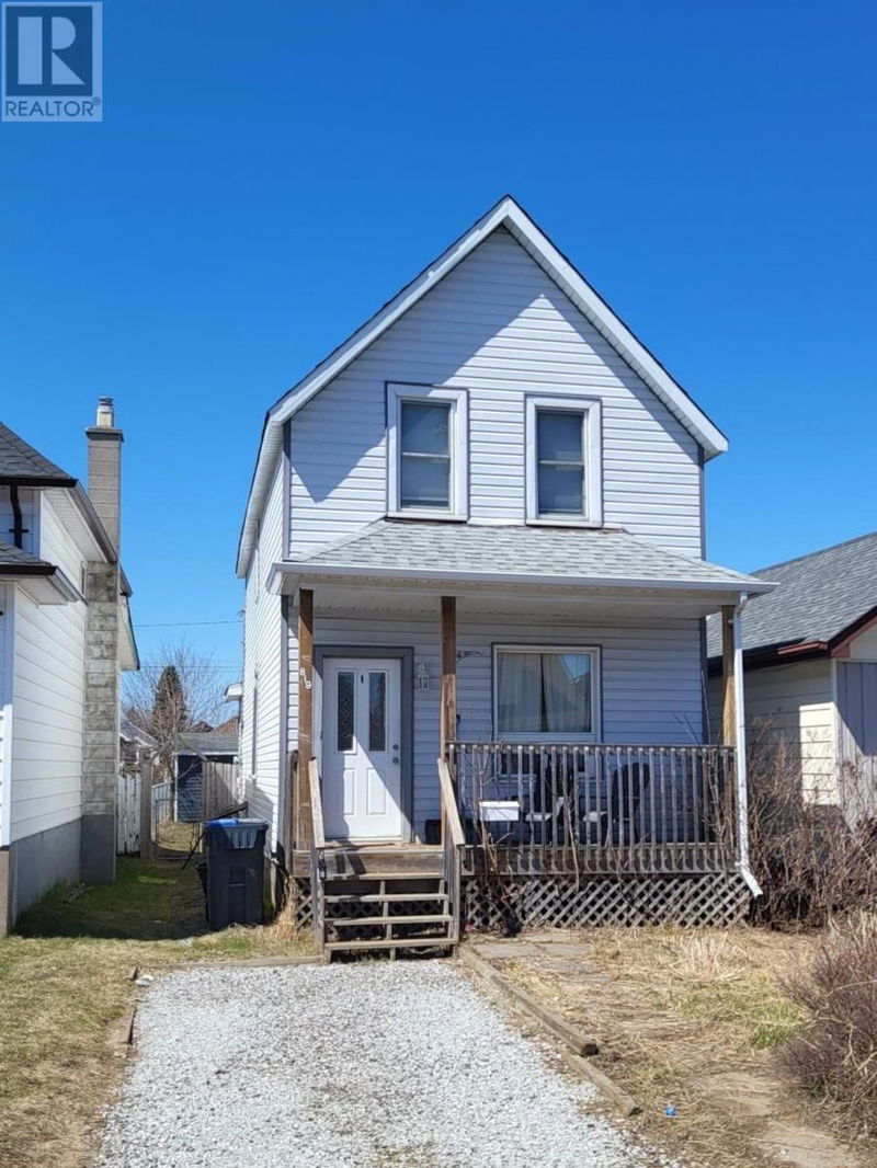 819 Mcmillan St Thunder Bay, Ontario