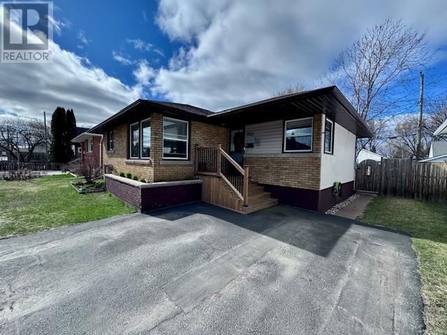 E - 1831 Walsh St THUNDER BAY, Ontario