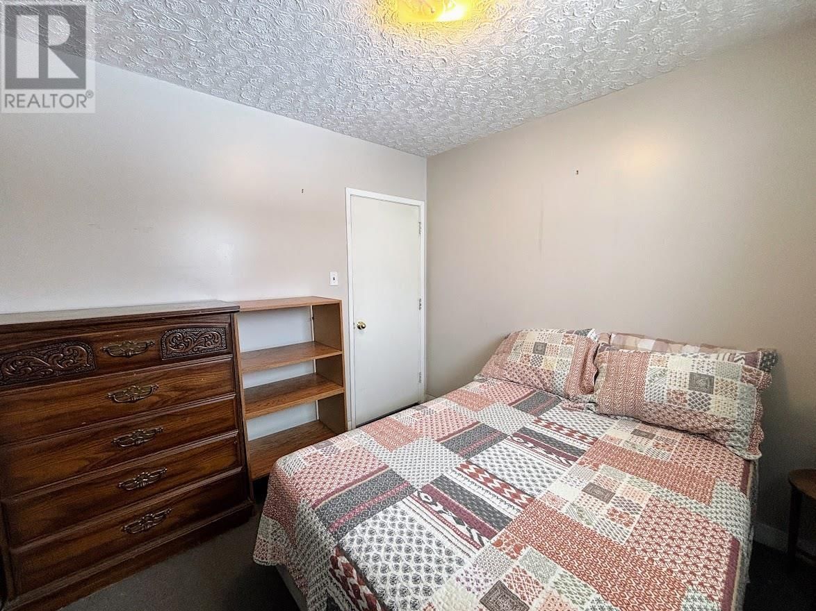68 NEEBIG AVE Image 15