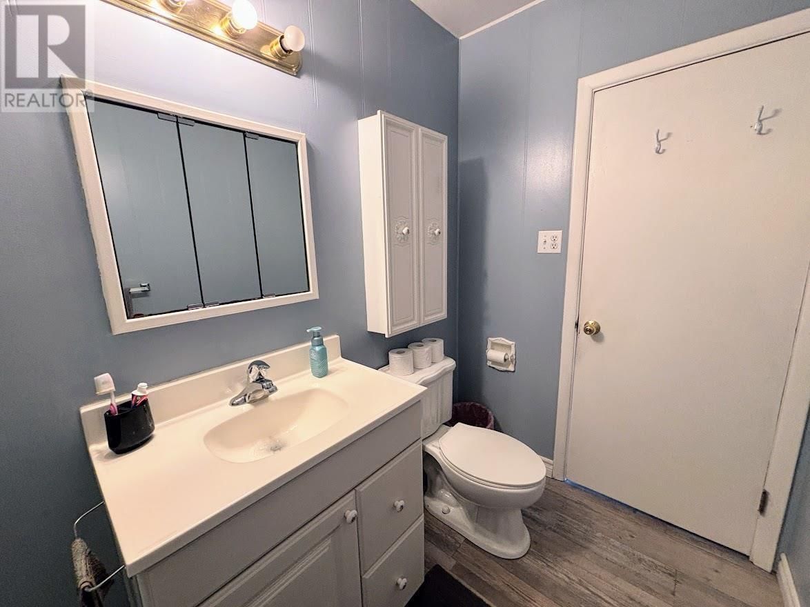 68 NEEBIG AVE Image 19