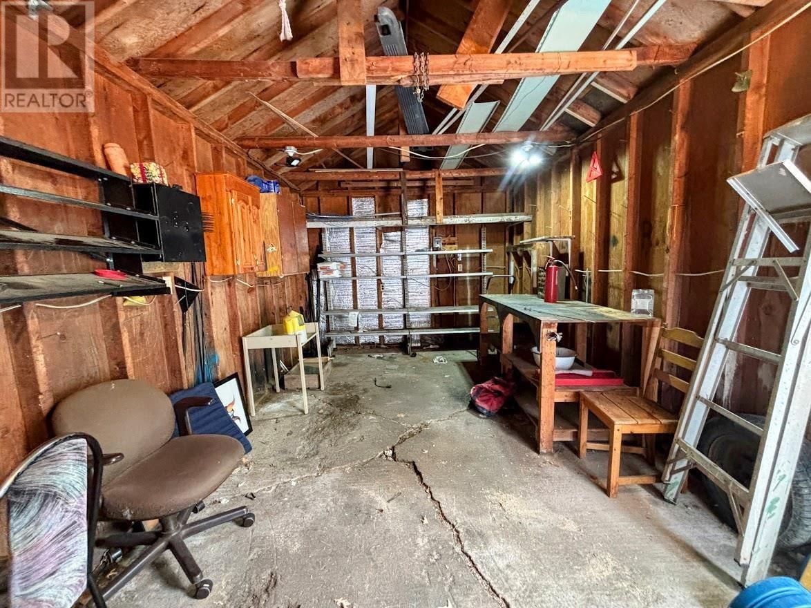 68 NEEBIG AVE Image 35
