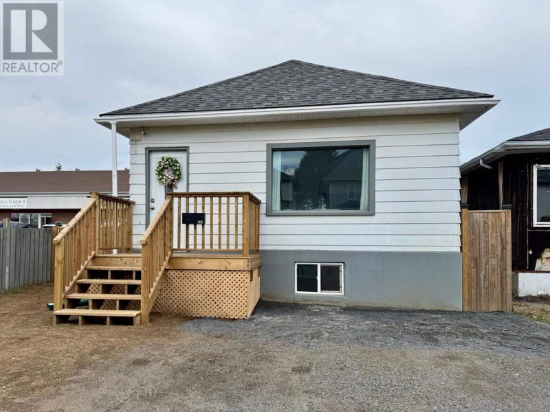 145 Frederica St Thunder Bay, Ontario