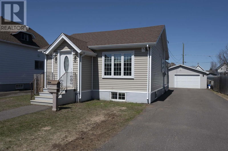 347 Francis Street Thunder Bay, Ontario