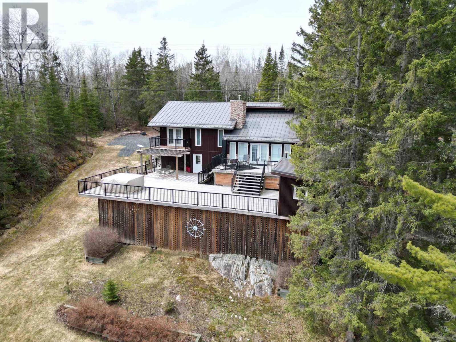 D - 12 INGLIS RD Image 17
