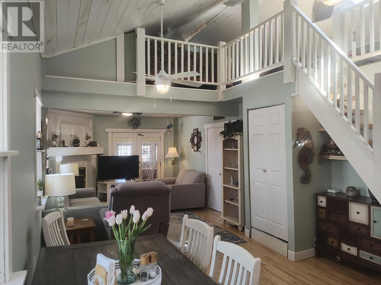 6916 Mapleward Rd Thunder Bay, Ontario