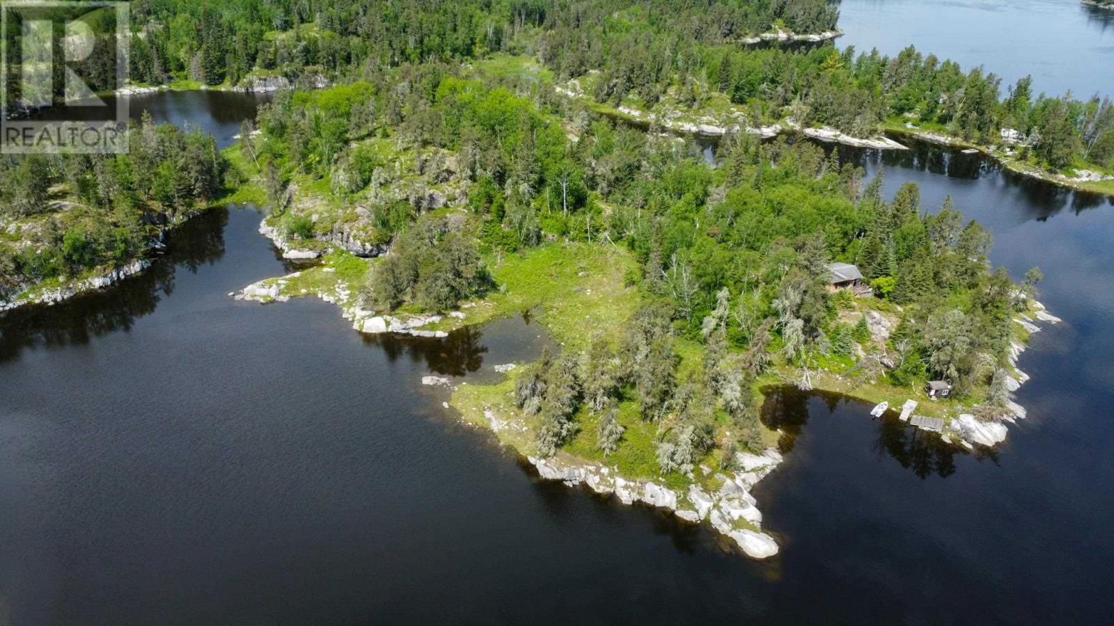 D428 WINNIPEG RIVER Image 15