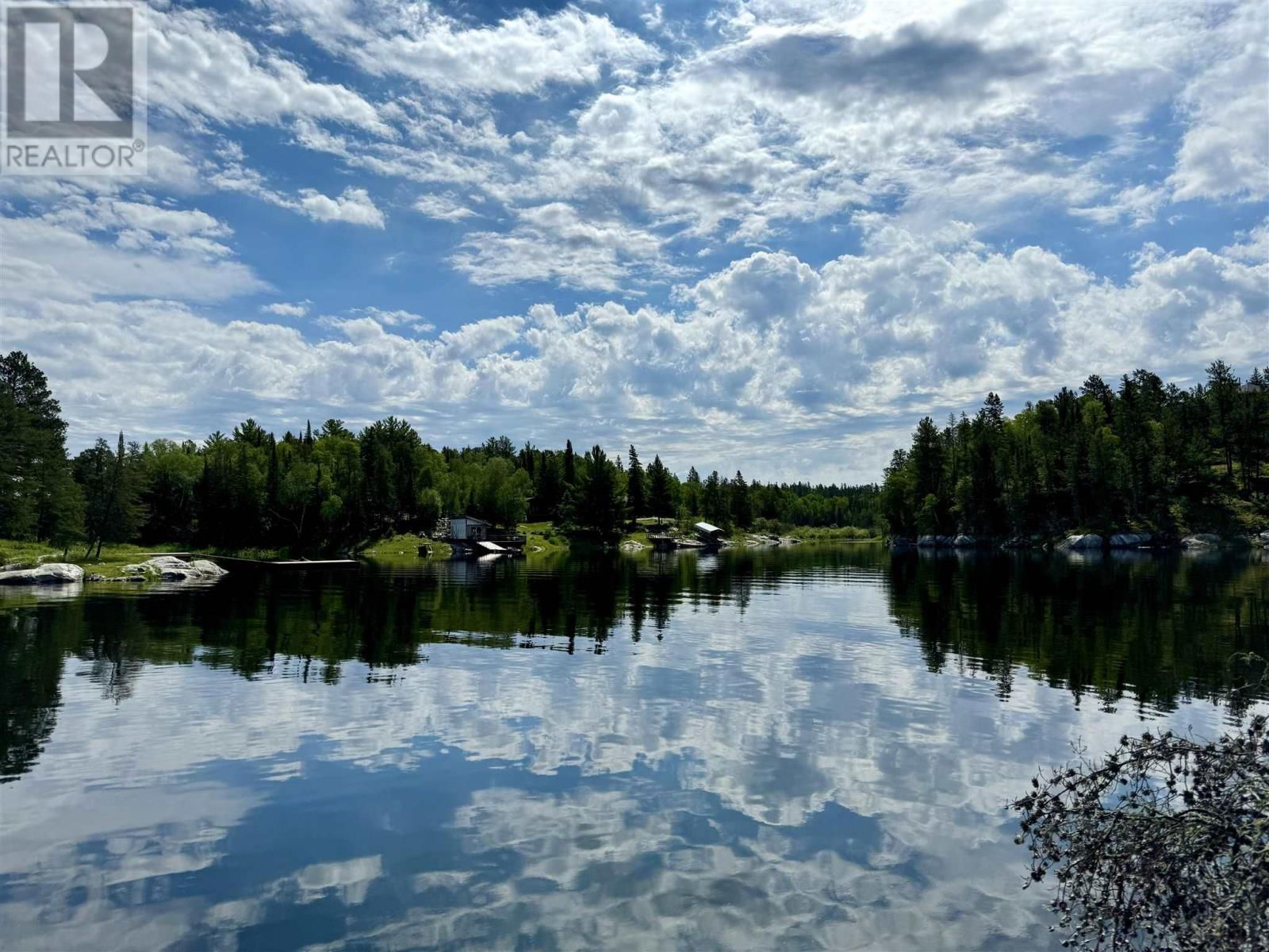 D428 WINNIPEG RIVER Image 23