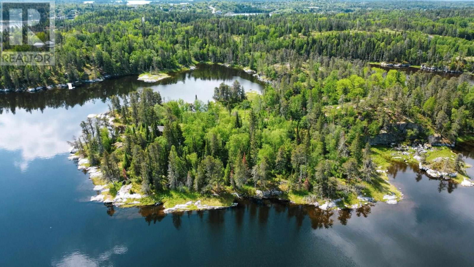 D428 WINNIPEG RIVER Image 8