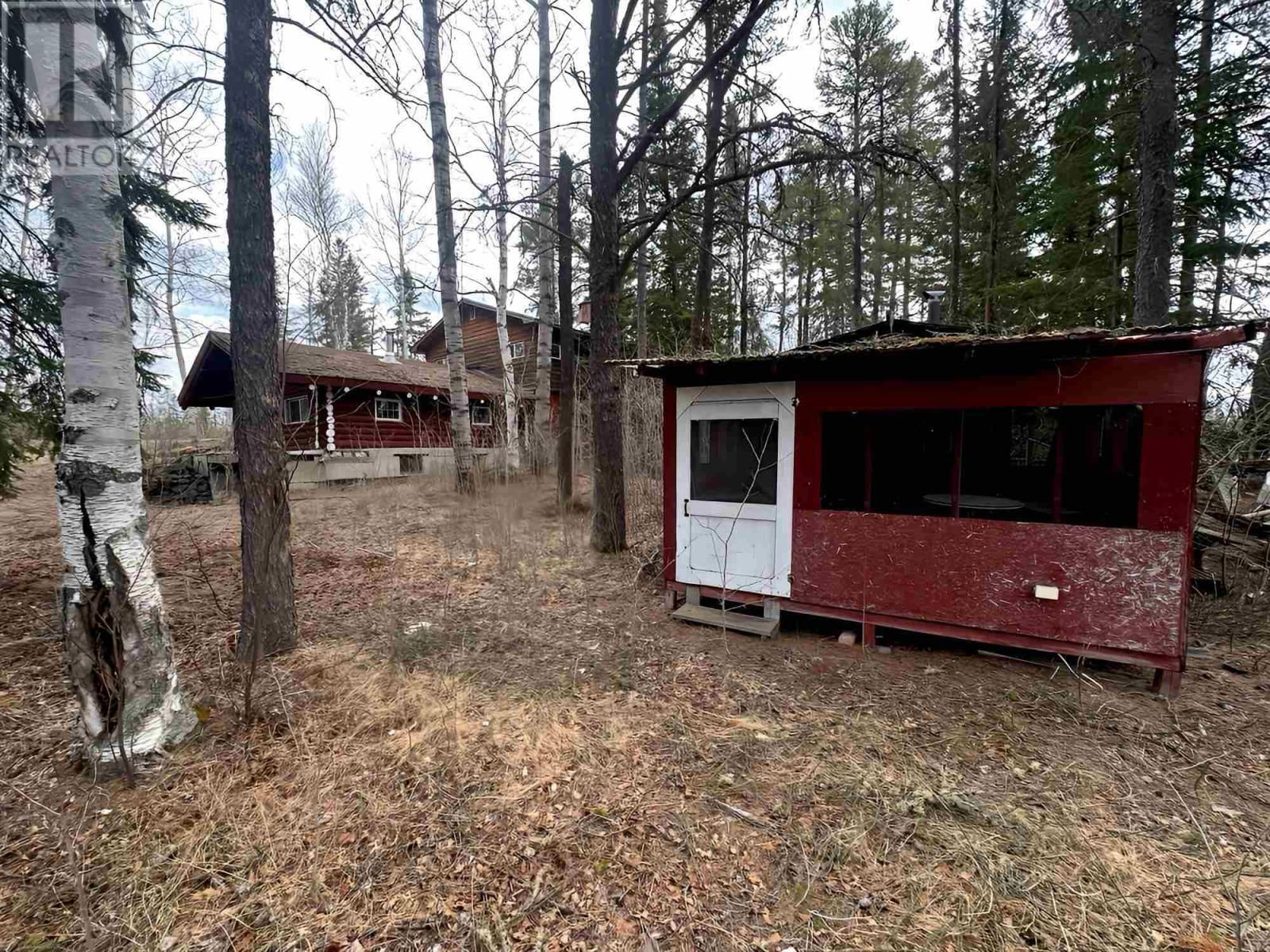4 PATRICIA DR Image 4
