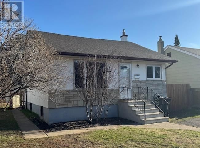 237 Frederica St. Thunder Bay, Ontario