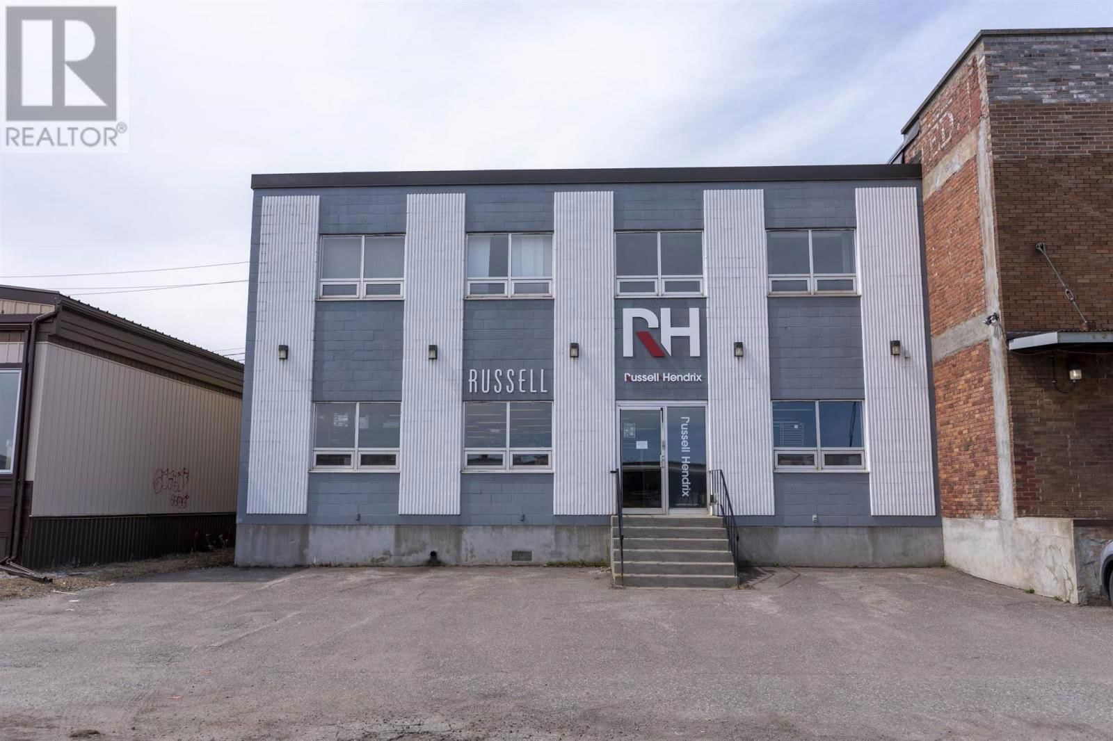 441 HARDISTY ST Image 2