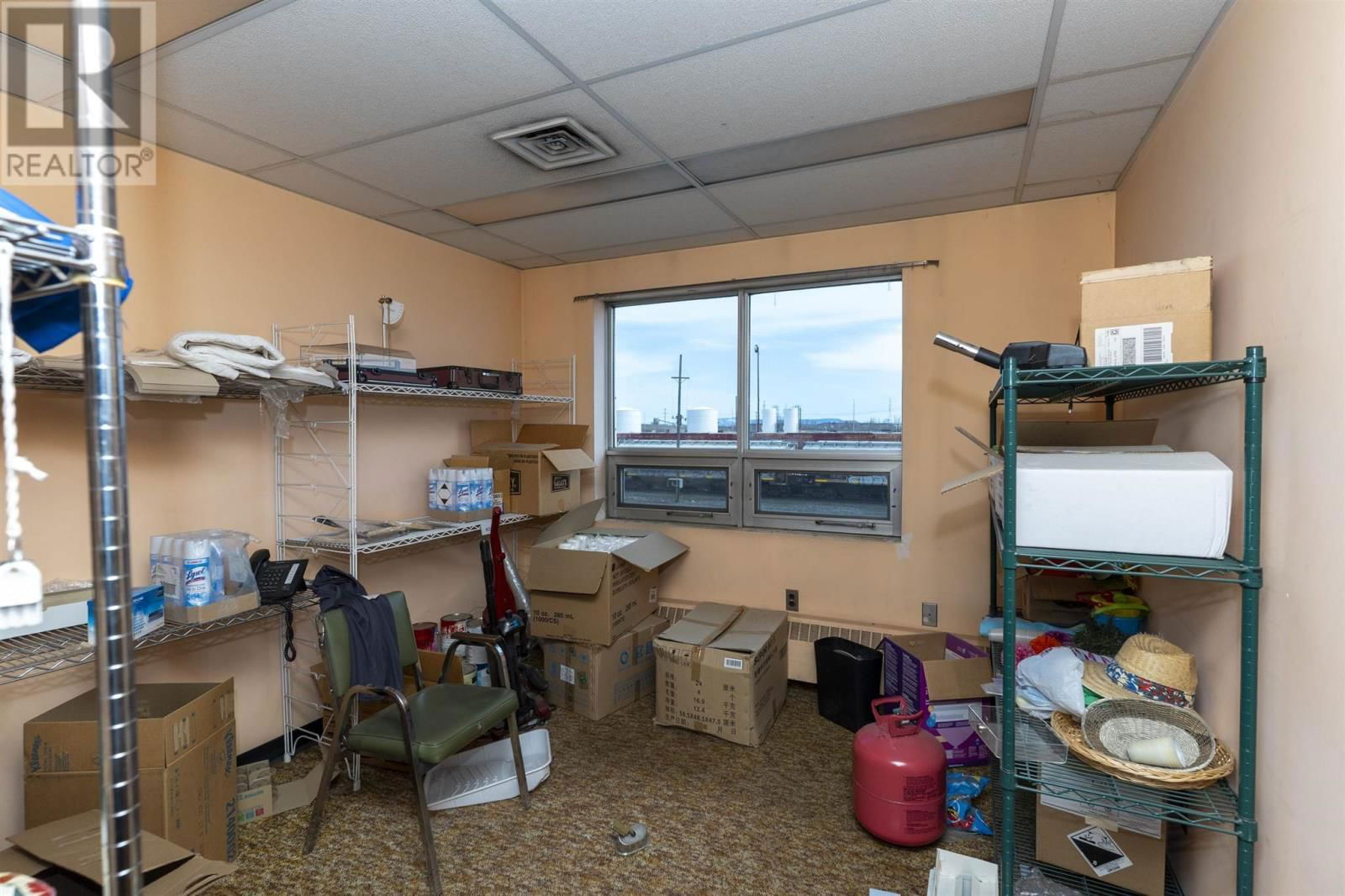 441 HARDISTY ST Image 22