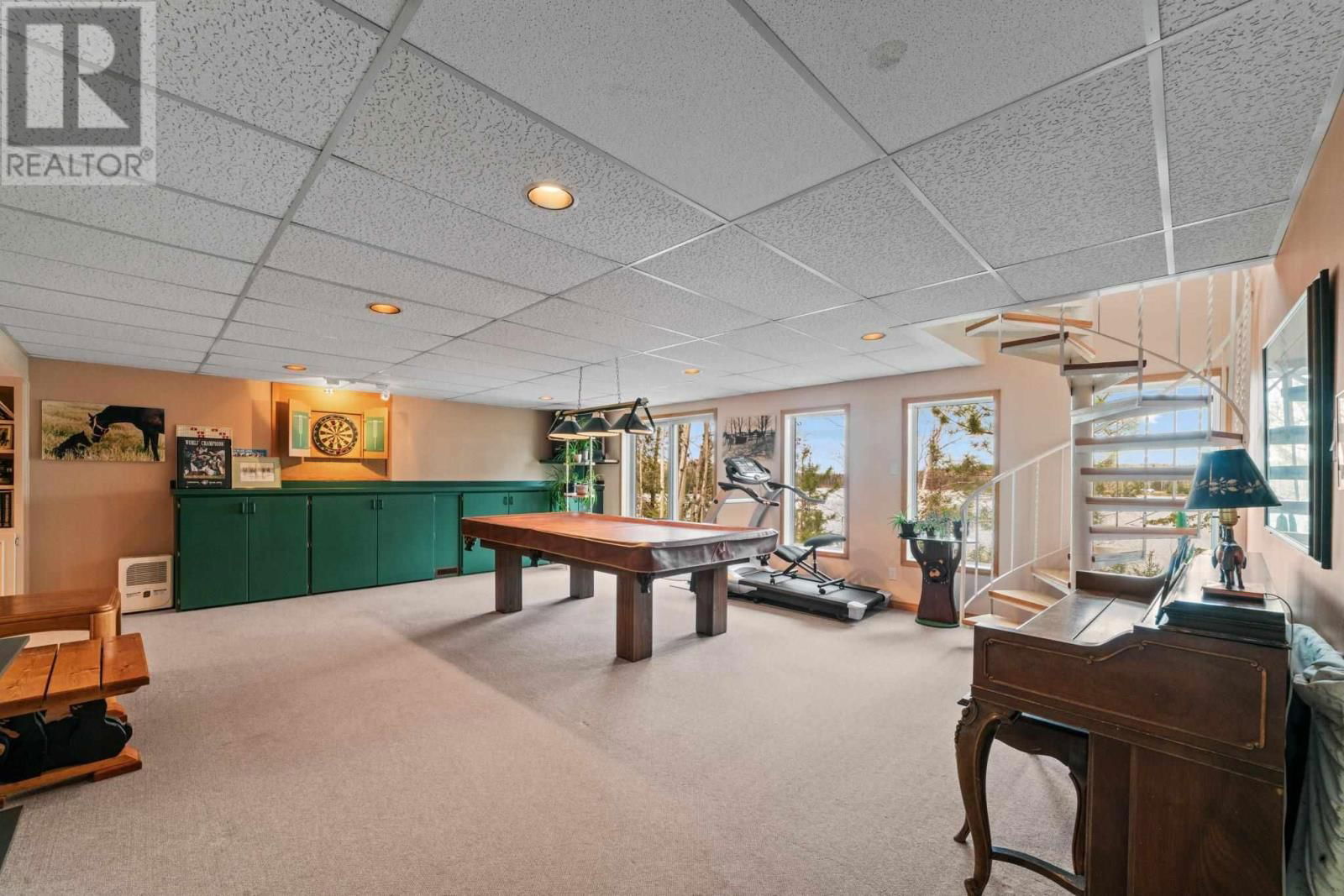 33 COCHENOUR CRES Image 30