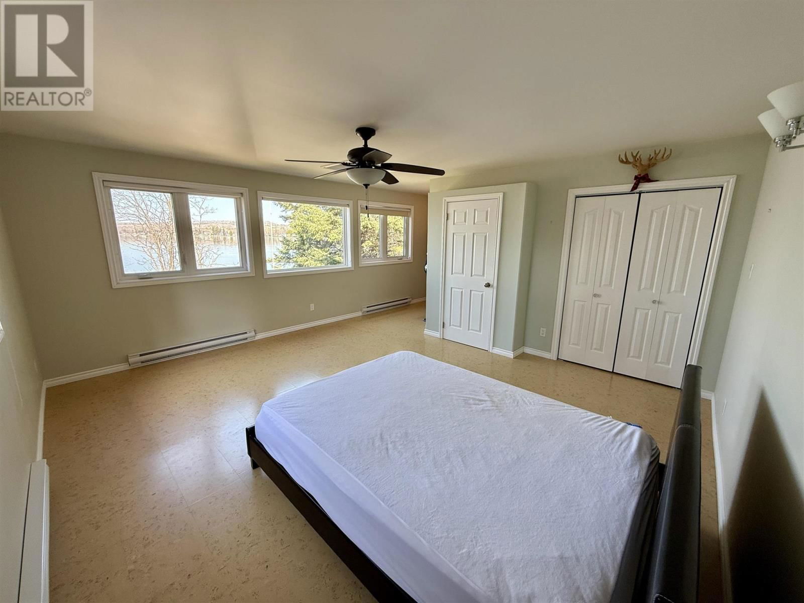 488 FLORAL BEACH RD Image 11