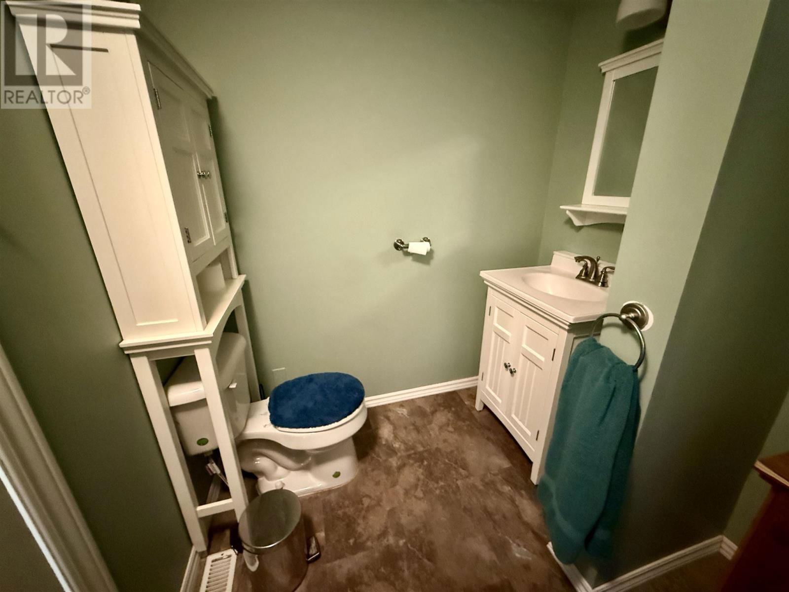488 FLORAL BEACH RD Image 18