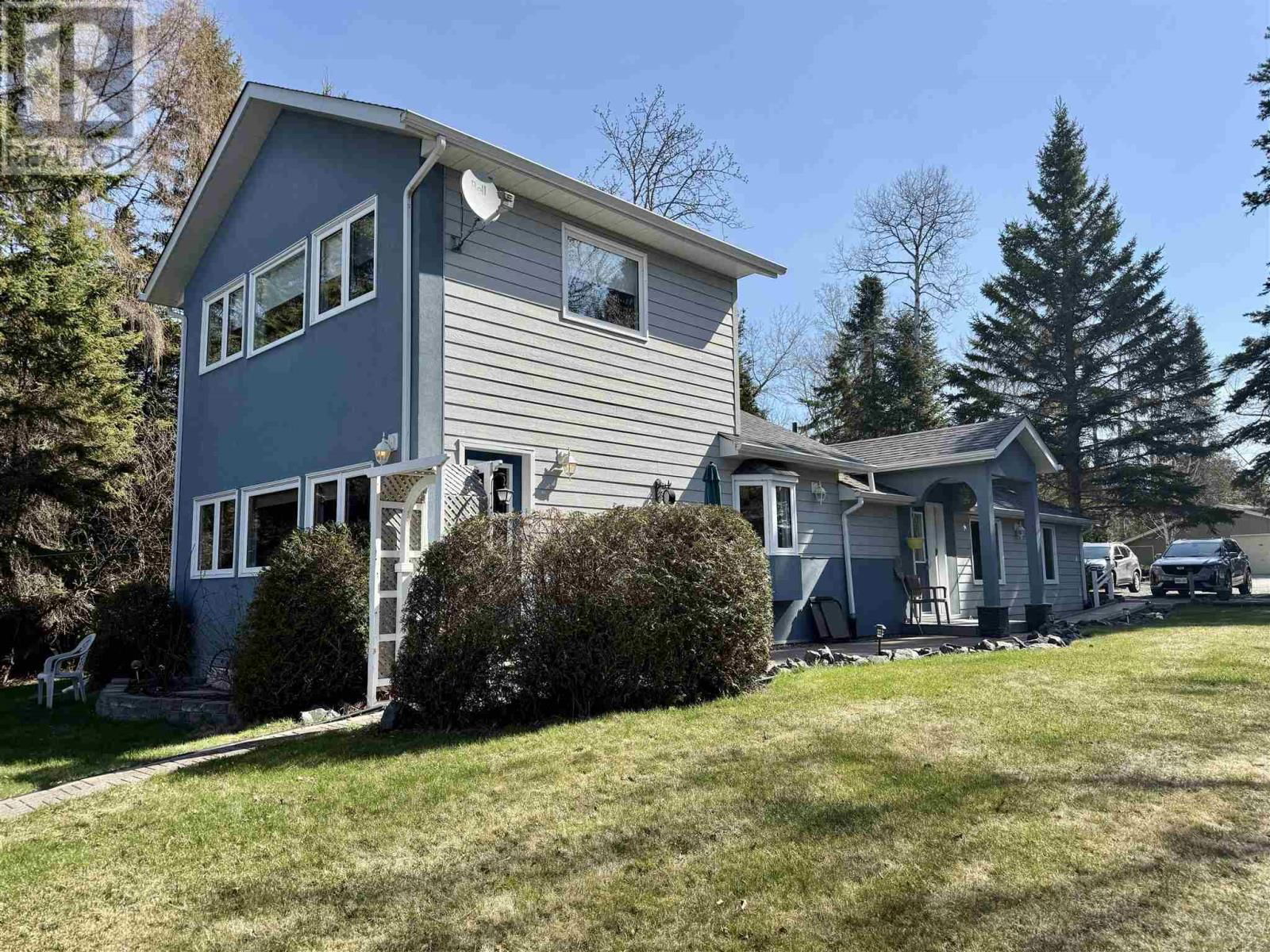 488 FLORAL BEACH RD Image 2