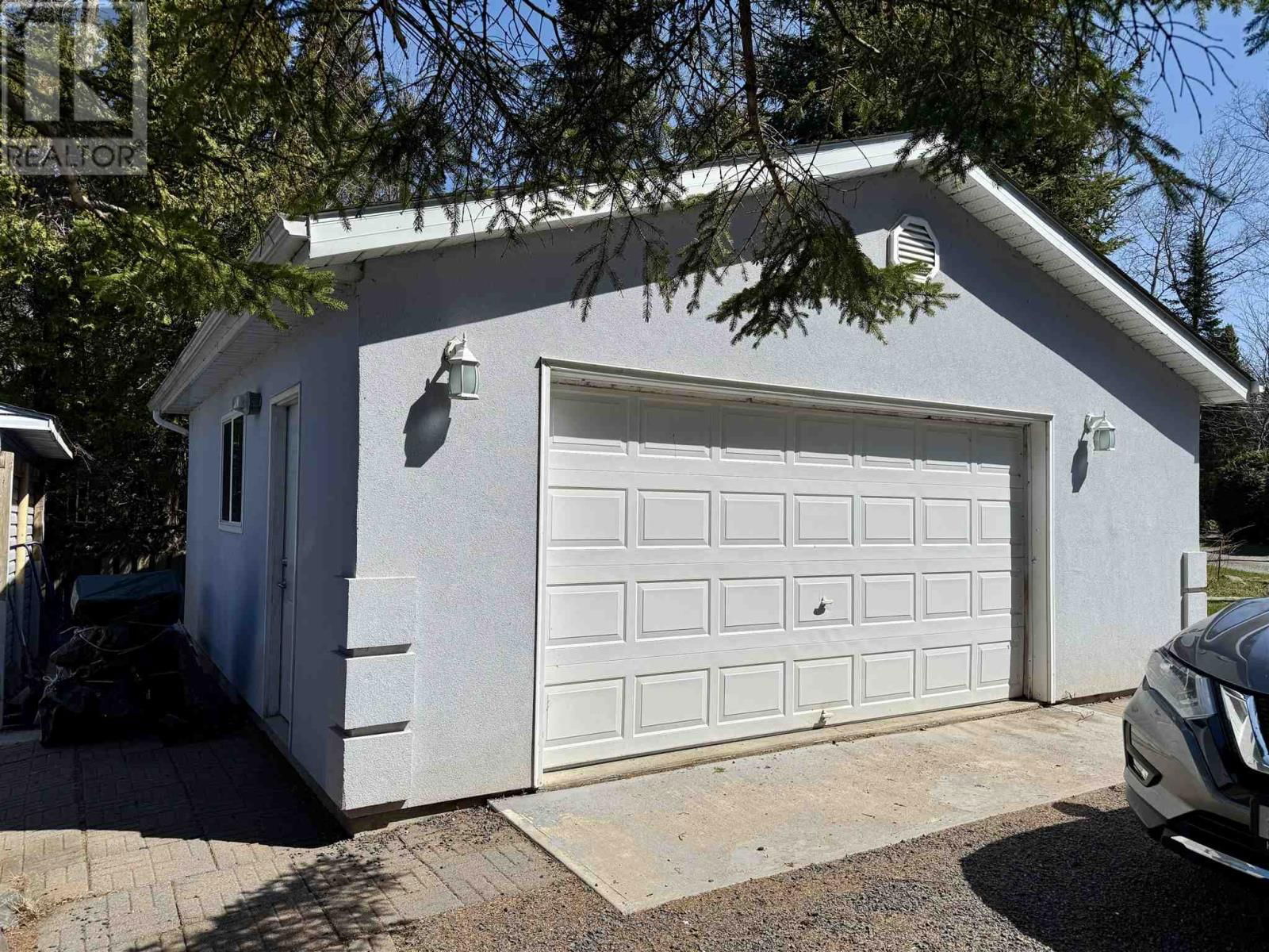 488 FLORAL BEACH RD Image 22