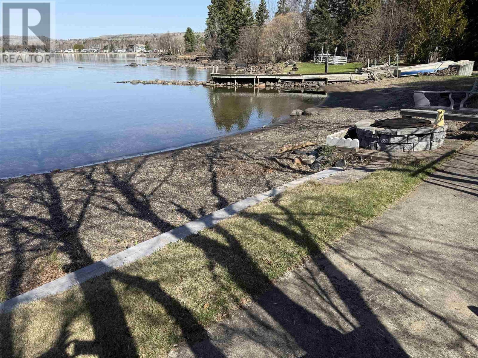 488 FLORAL BEACH RD Image 3