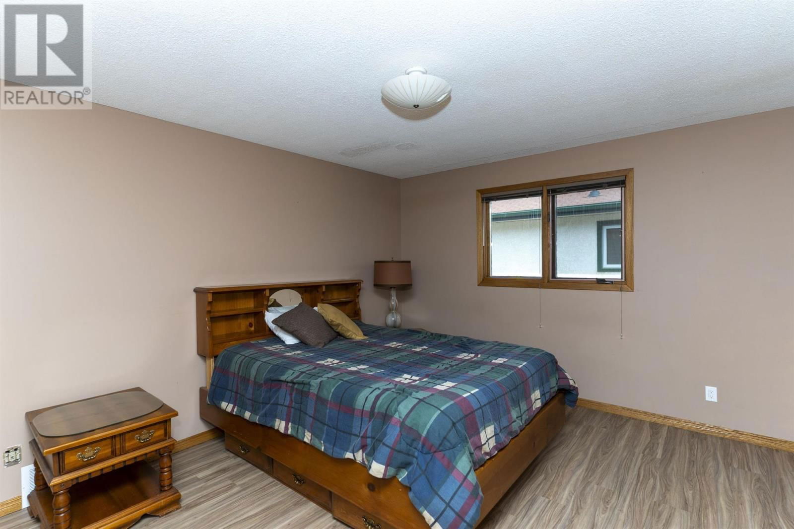 3294 MORGAN AVE Image 24