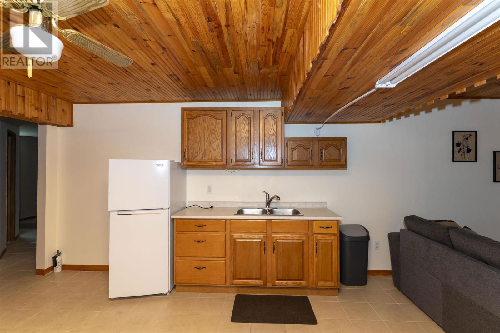 3294 MORGAN AVE Image 26