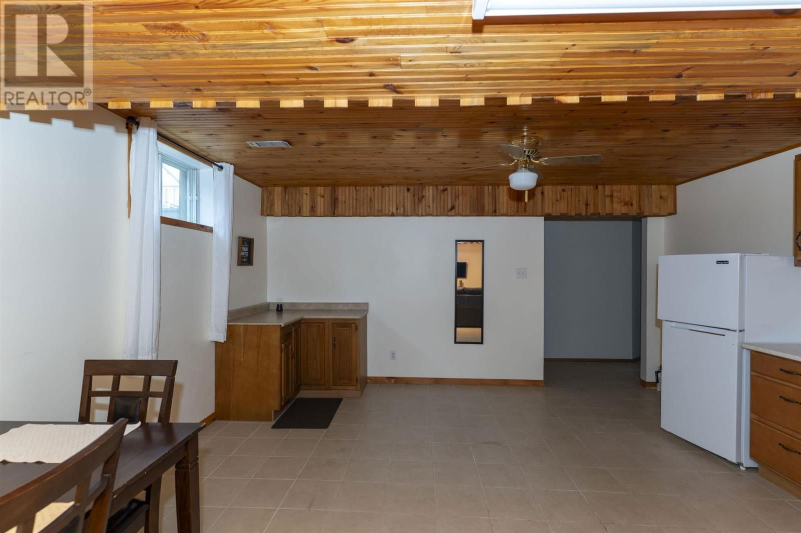 3294 MORGAN AVE Image 27