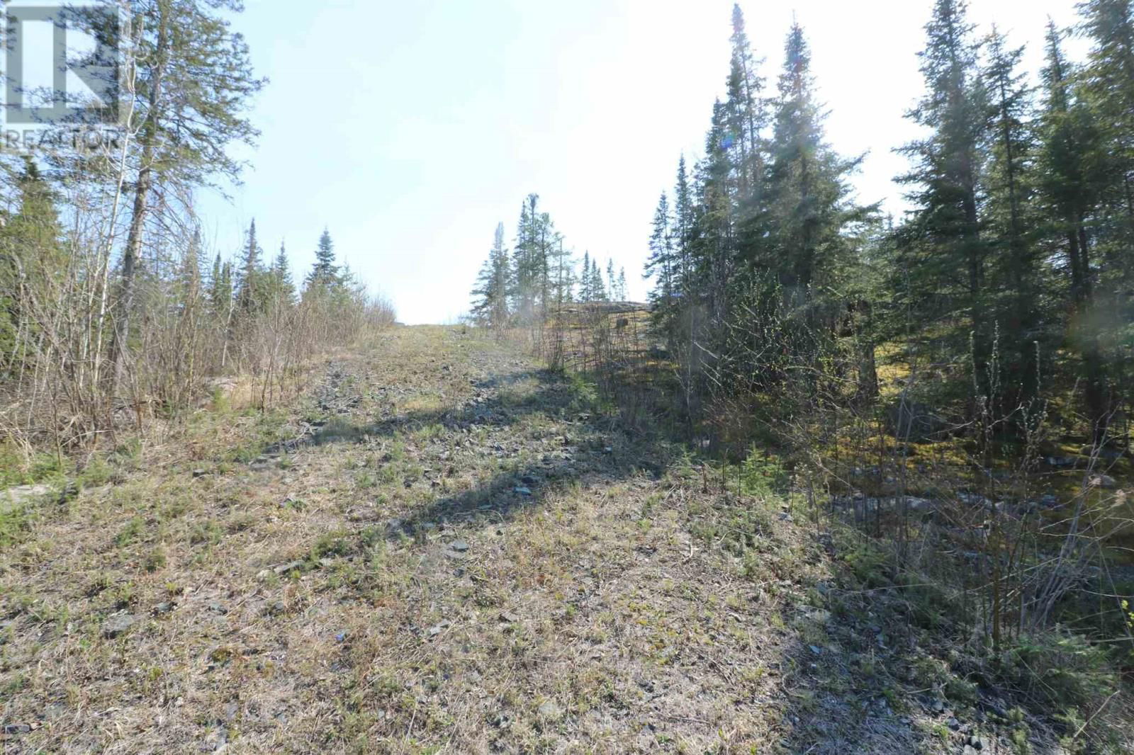 Lot - 2 LOUGHEED DR Image 25