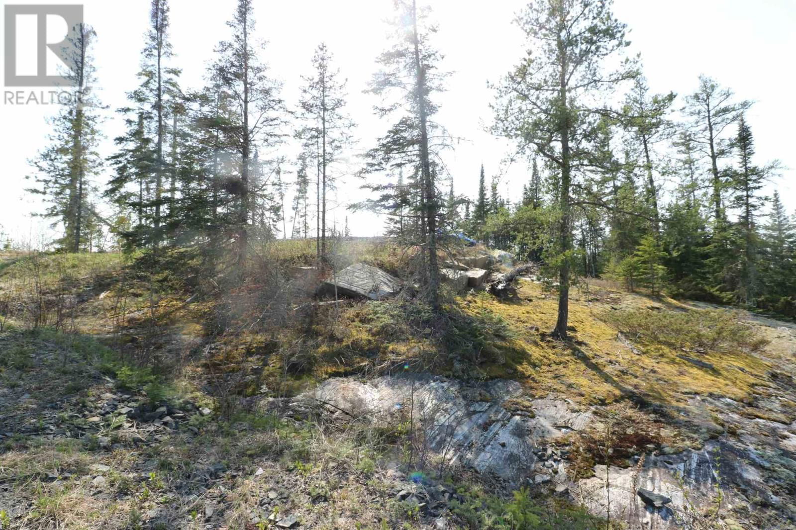 Lot - 2 LOUGHEED DR Image 33