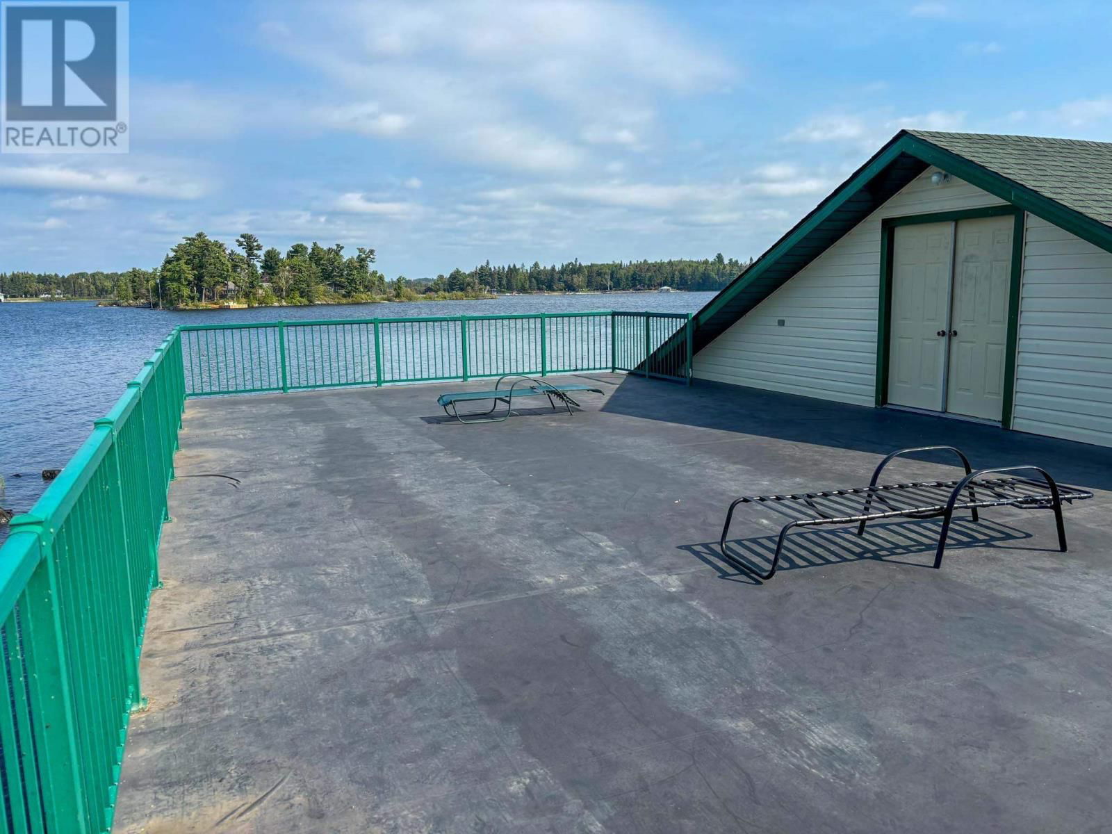 363 BRIGHTWATER ISLAND Image 18