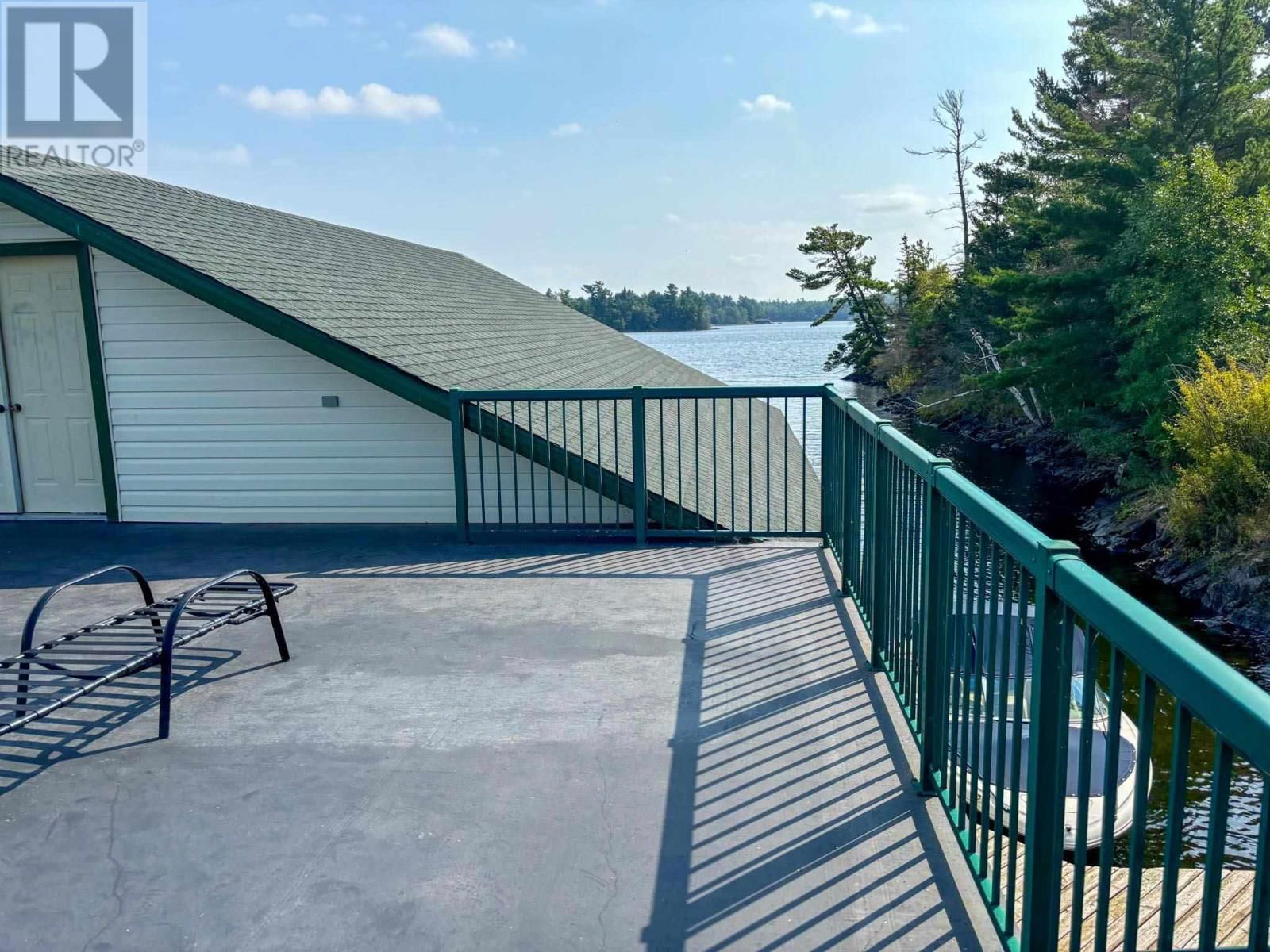 363 BRIGHTWATER ISLAND Image 19