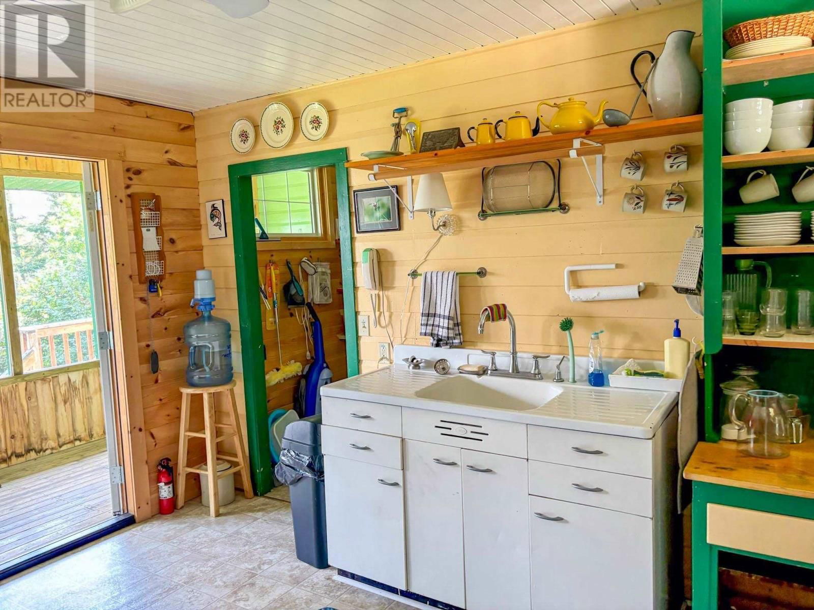 363 BRIGHTWATER ISLAND Image 29