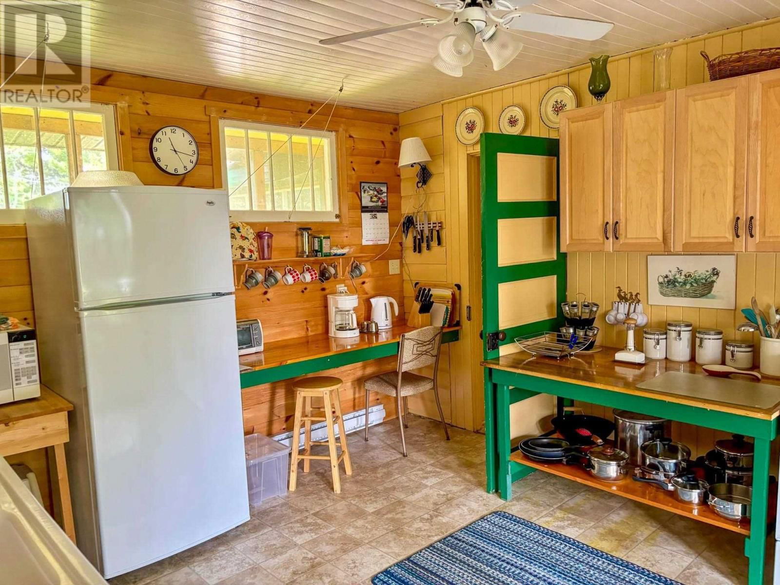 363 BRIGHTWATER ISLAND Image 31