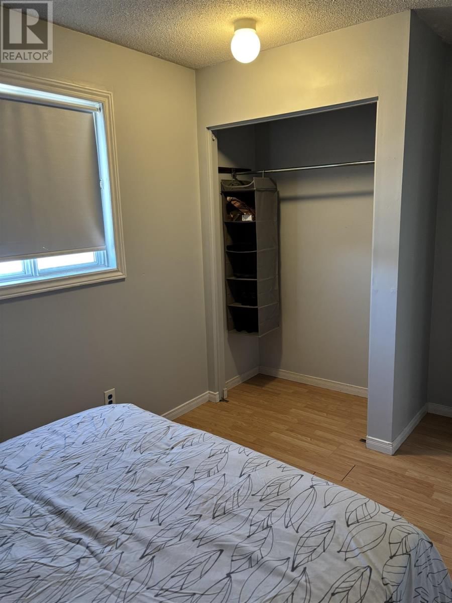 55 JACKSON CRES Image 22